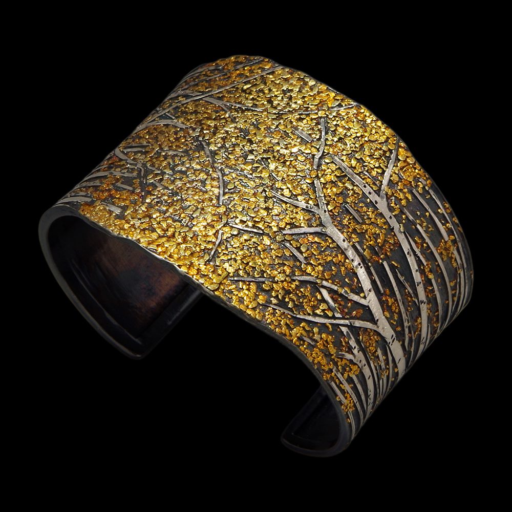 A close up of the side of a cuff bracelet
